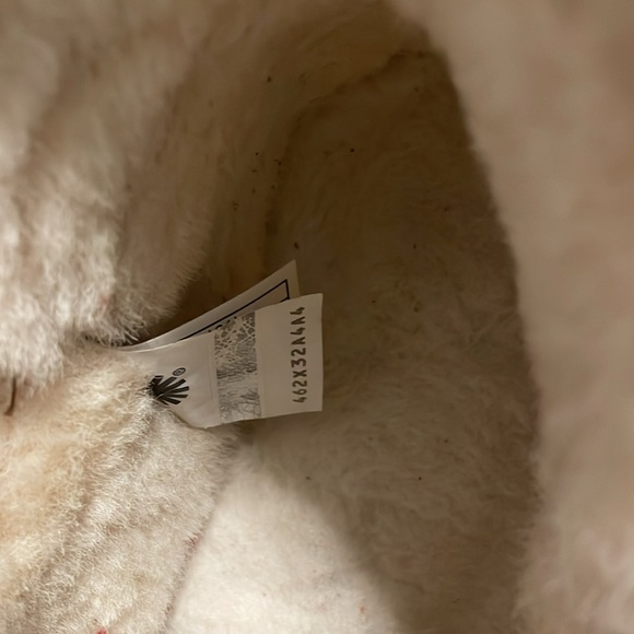 Ugg McKay Mini - Picture 5 of 5